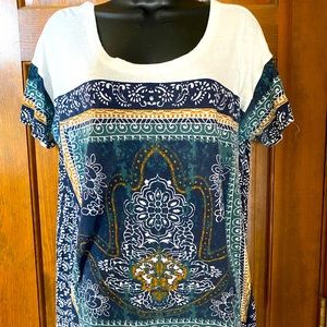 Large lucky brand T-shirt. Cute design. Soft